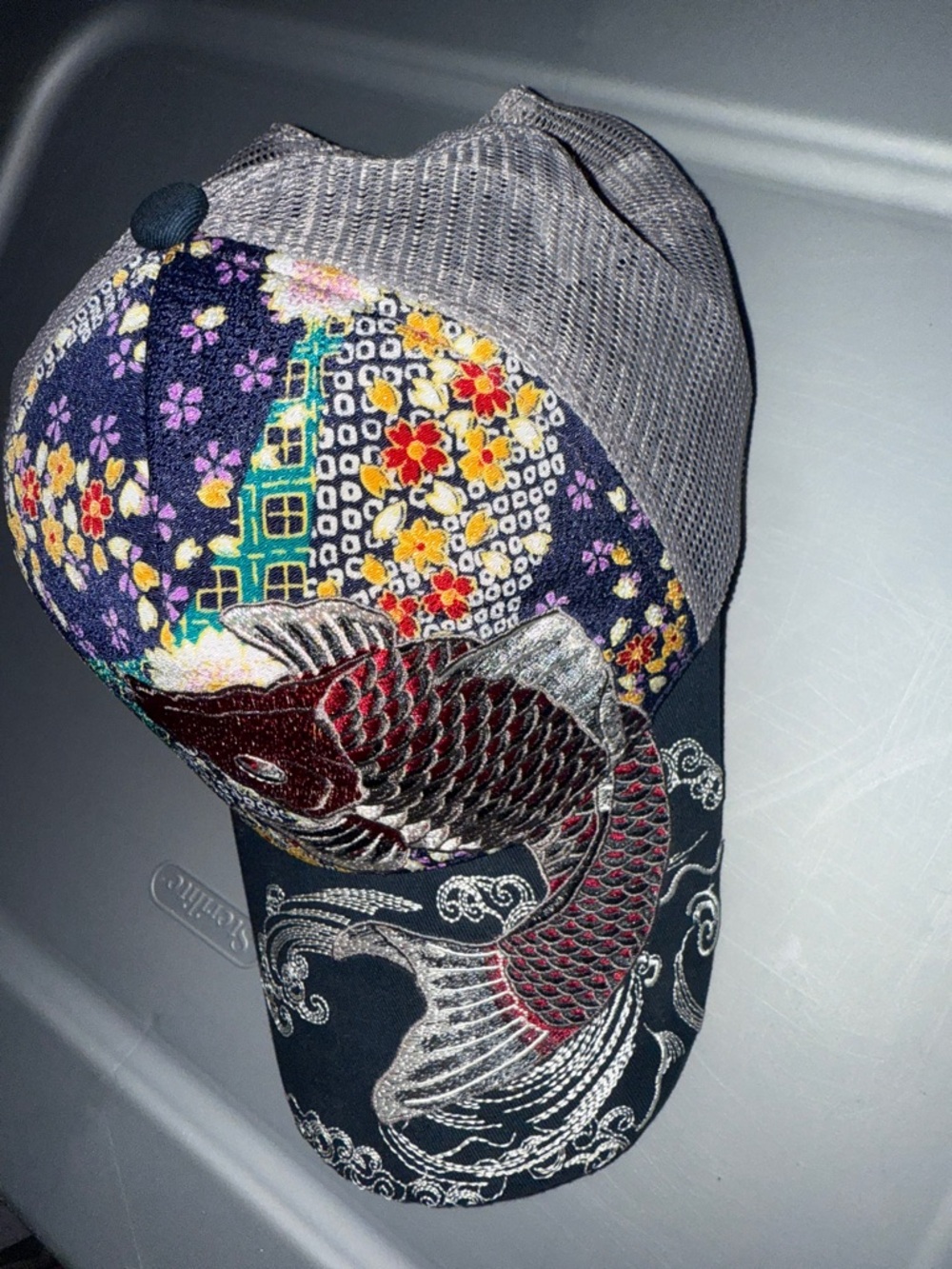 Ripple Tapestry Vintage Y2K Japanese Streetwear Embroidered Koi Fish Trucker Hat - Picture 3 of 9